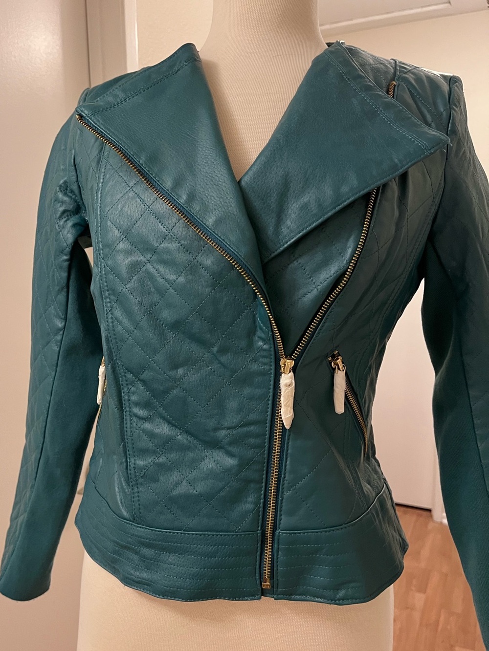 IMAN Teal Quilted Genuine Leather Asymmetric Zip Jacket - Size XS